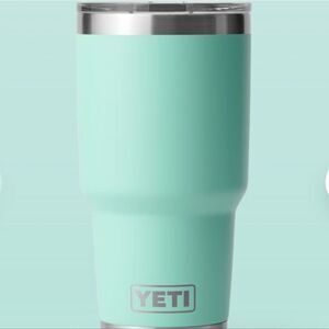 YETI Rambler 30oz Tumbler- Seafoam